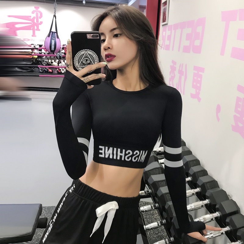 Áo Crop dài tay miss