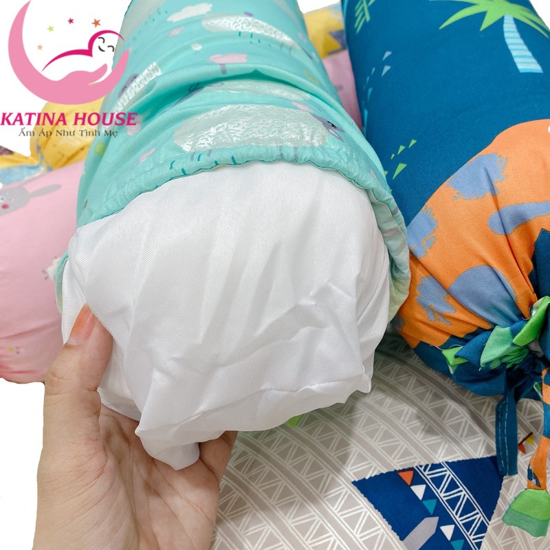Gối ôm cho bé vải Cotton Satin Hàn Quốc êm mềm, mát, nhiều họa tiết hình thú đáng yêu giúp bé ngủ ngon