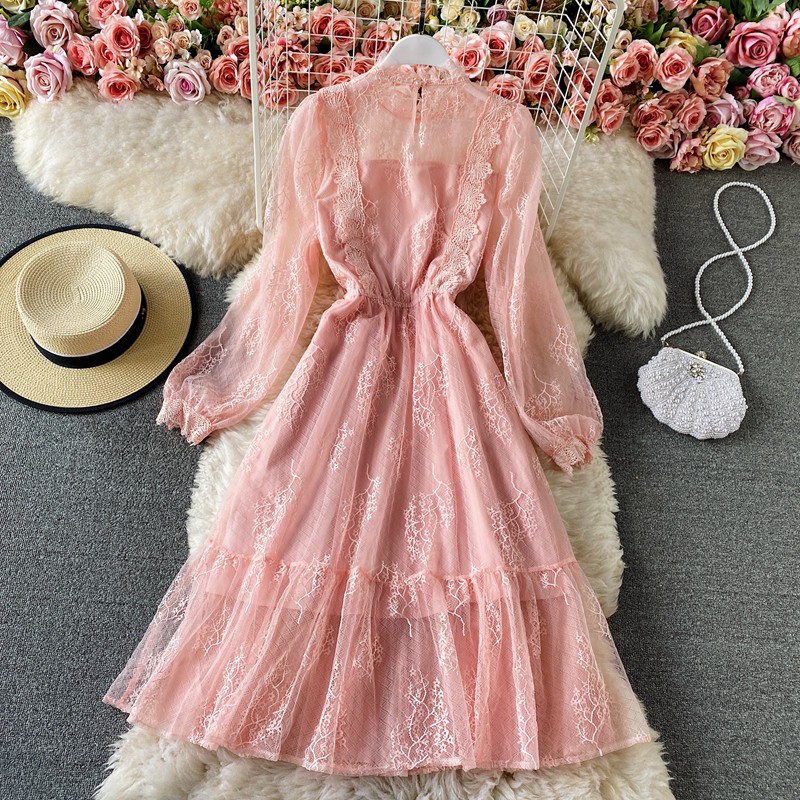 (Sẵn L) Váy vải ren màu hồng phấn dịu dàng, form midi dài phối tay dài phồng xinh xắn