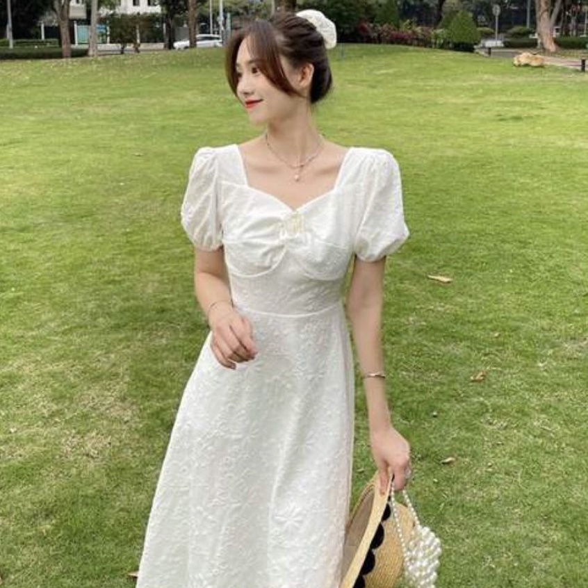 Váy Dài Qua Gối Tay Bồng PRETTY CLOSET Váy Trắng Tiểu Thư Sang Chảnh Cổ Vuông Mặc Đi Chơi Hay Đi Tiệc Phong Cách Hàn V31
