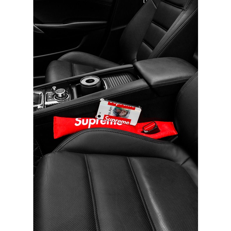 Đệm Xốp Gắn Khe Hở Ghế Ngồi Xe Hơi In Chữ Supreme Chống Rò Rỉ Tiện Dụng