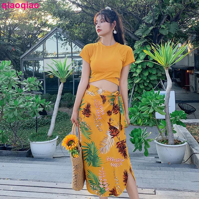 Bộ Đồ Bơi Kèm Áo Khoác Ngoài Thời Trang Nữ Tính | BigBuy360 - bigbuy360.vn