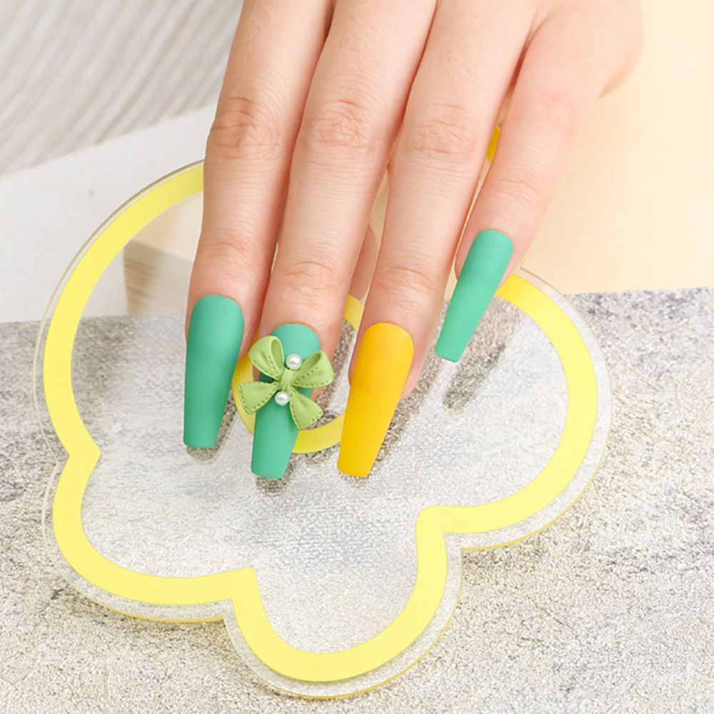 [Hàng mới về] Giá đỡ trưng bày móng tay giả bằng acrylic nhiều màu hình bông hoa/móng vuốt mèo phong cách Nhật Bản