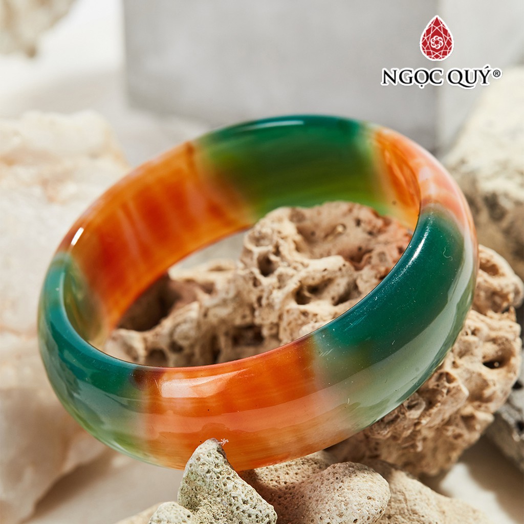 Vòng tay mã não tam tài bản hẹ dày 20mm - Ngọc Quý