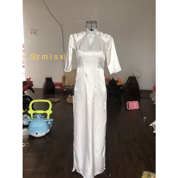 Thanh lý áo dài trắng