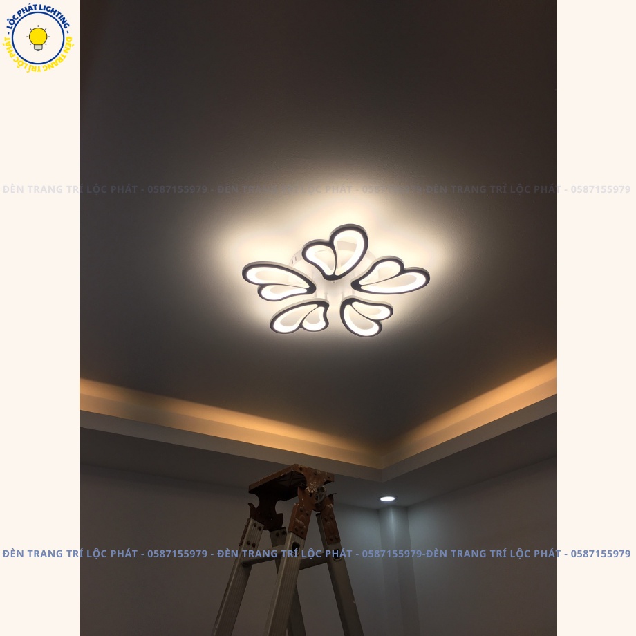 Đèn trần, đèn ốp trần 5 cánh bướm 3 chế độ sáng kèm khiển trang trí phòng hiện đại, sang trọng