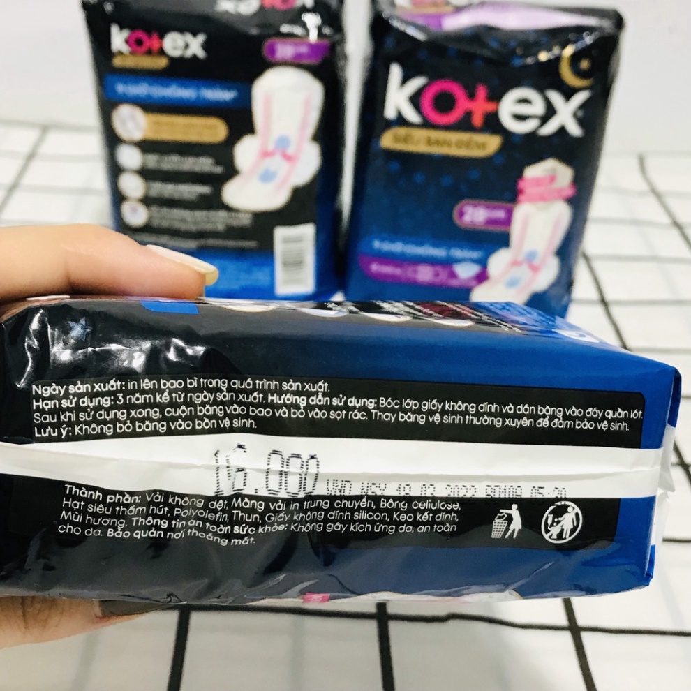 Băng Vệ Sinh Kotex Siêu Ban Đêm Có Cánh 28cm