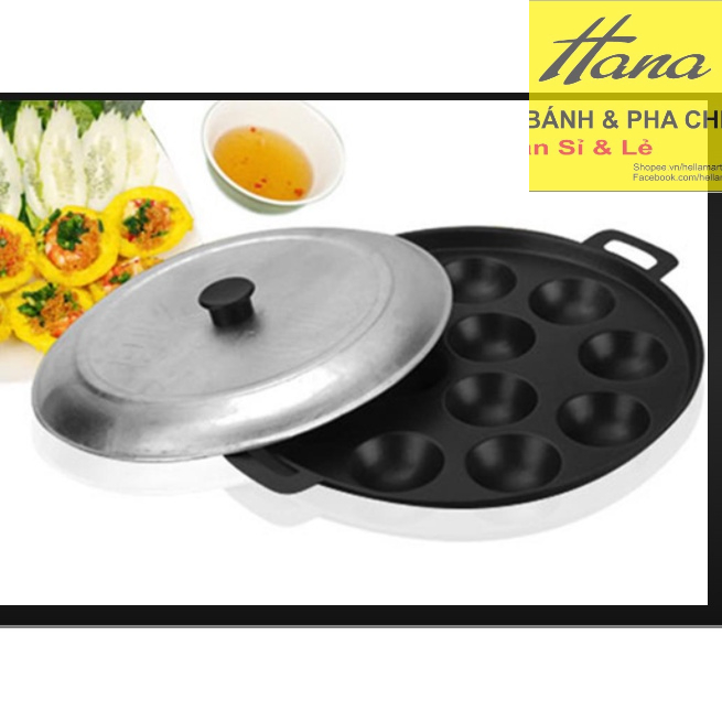 Khuôn Bánh Khọt Chống Dính 12 Lỗ Thái Sơn Làm Từ Gang Có Kèm Nắp Và 2 Tay Cầm - Hellamart