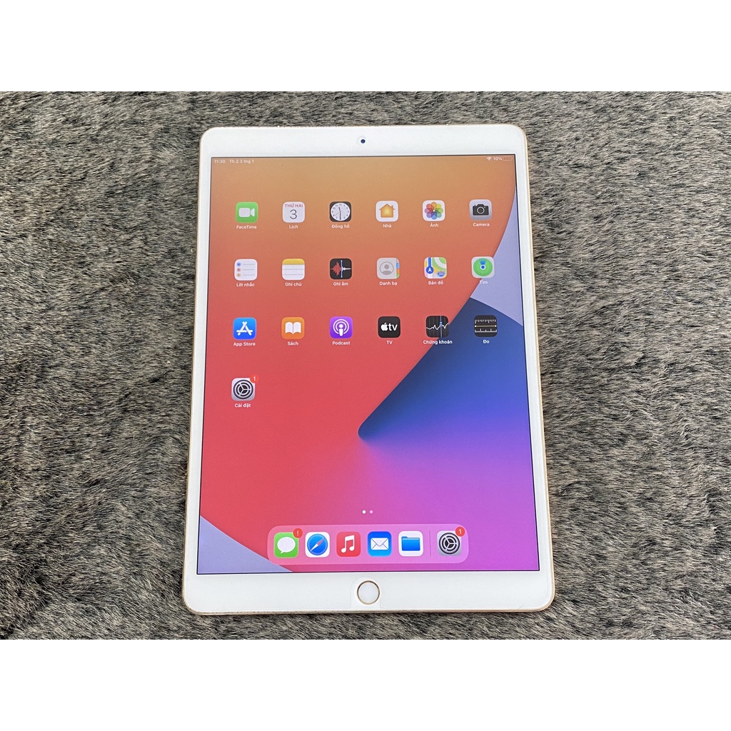 Máy tính bảng Apple iPad Pro 10.5 inch dung lượng 64GB bản 4G | BigBuy360 - bigbuy360.vn