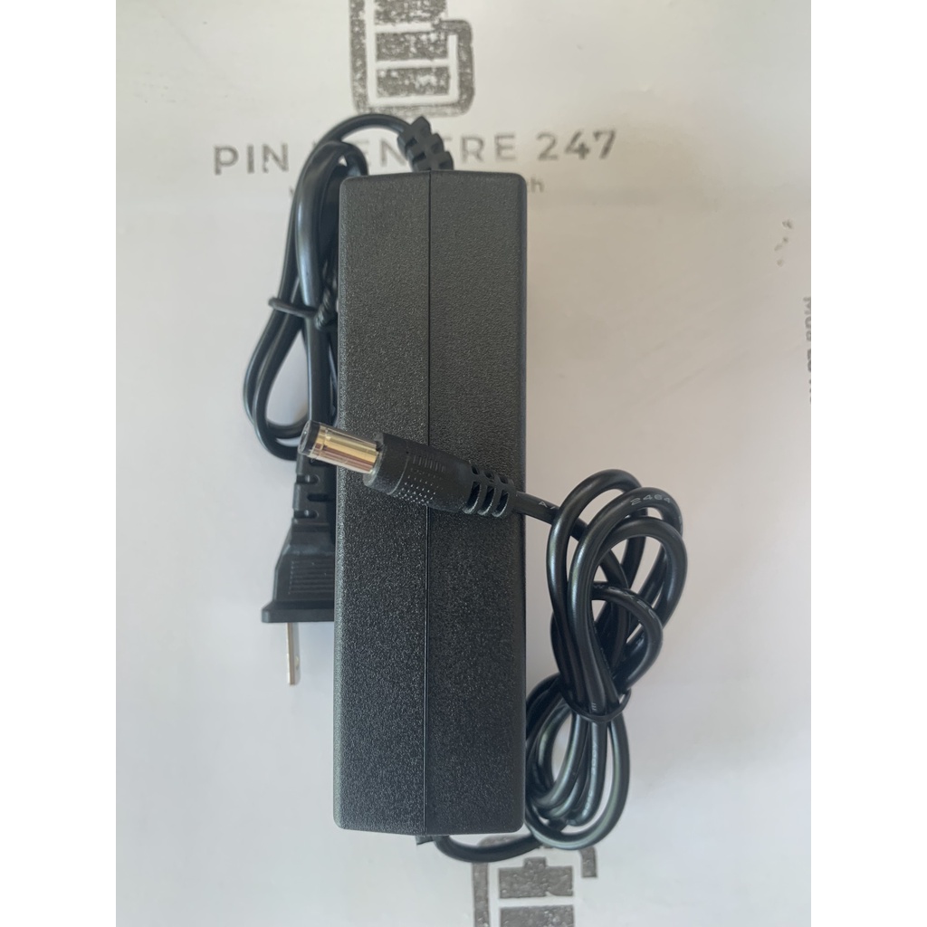 Nguồn Adapter 12V - 5A chân 5.5 * 2.5mm cho máy bơm,đèn Led...