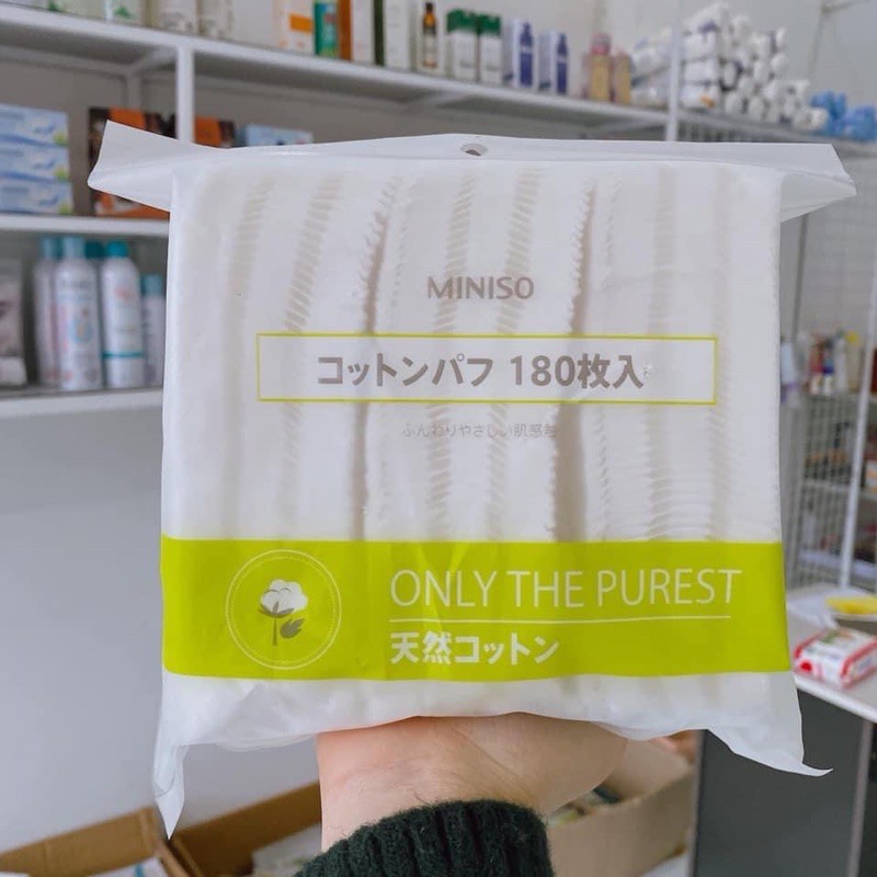 Bông tẩy trang vuông