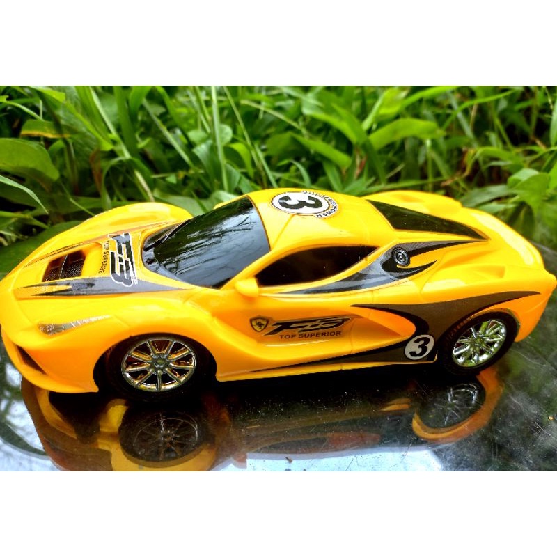 Bộ đồ chơi xe ô tô điều khiển từ xa siêu ngầu cho bé