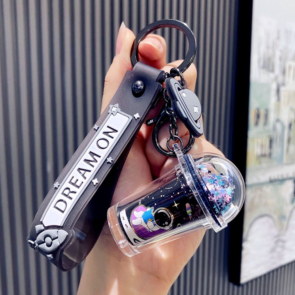 Móc Khóa Hình Ly Trà Sữa / Phi Hành Gia Có Đèn Nhấp Nháy Dễ Thương