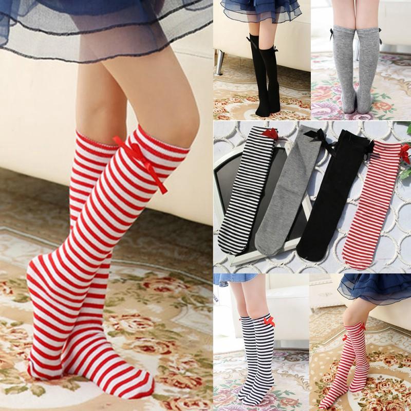 Vớ dài ngang gối đính nơ bướm dành cho bé gái