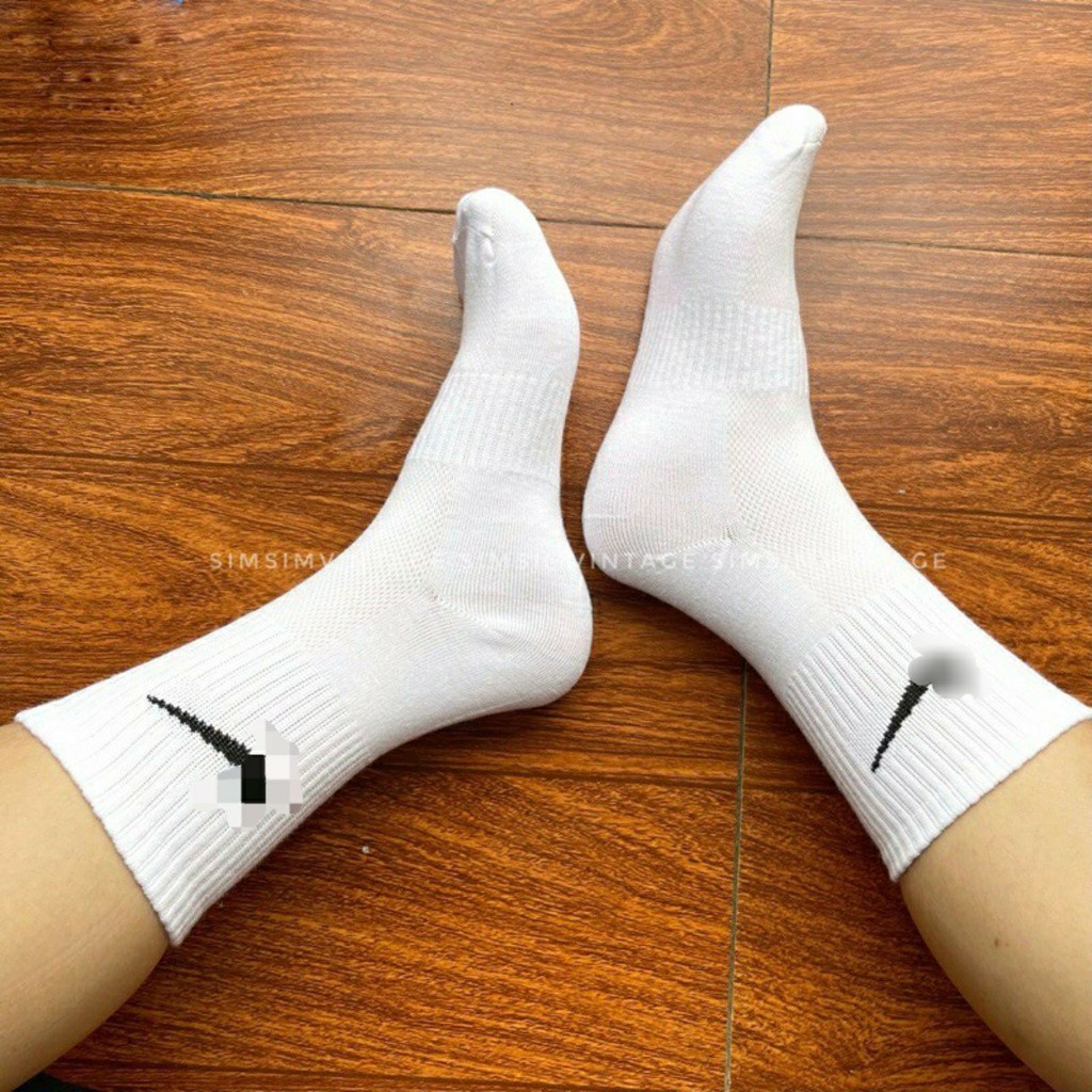 Sỉ 1 Đôi tất thể thao nam nữ 2 màu trắng đen cổ điển