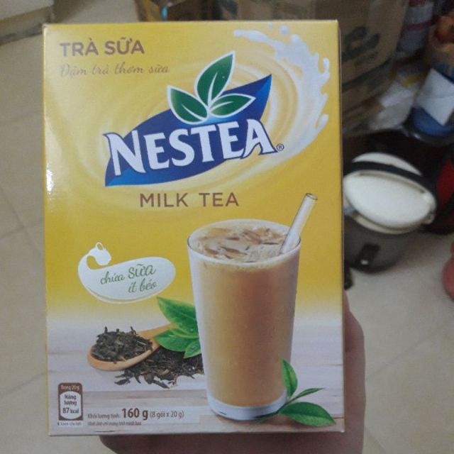 Trà sữa NESTEA Milk Tea(hộp 8 gói date t10/2021)