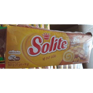 Bánh bông lan cuộn kem Solite