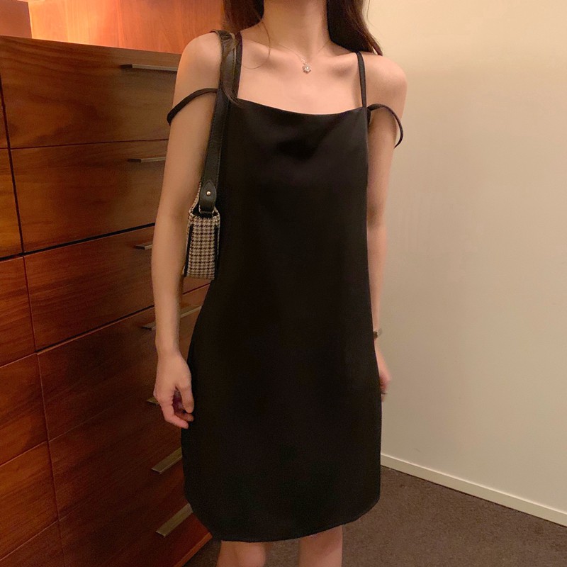 SUXI Đầm trễ vai màu trơn quyến rũ