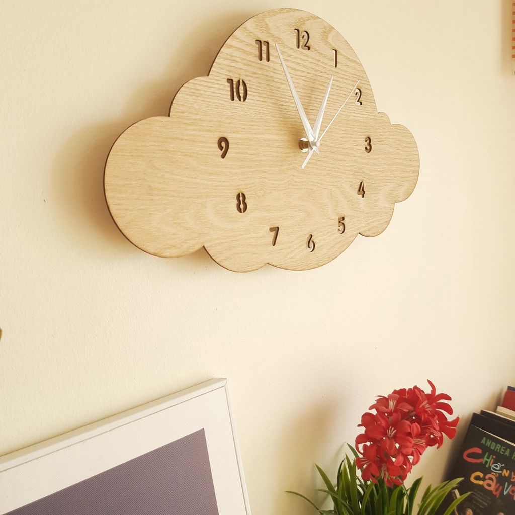 Đồng hồ treo tường trang trí đẹp hình đám mây UMASO