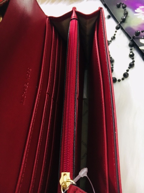 🌼Ví cầm tay Michael Kors