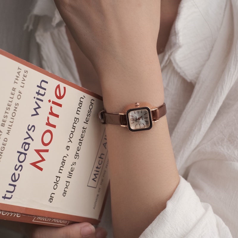 Đồng hồ đeo tay dành cho nữ phong cách ulzzang