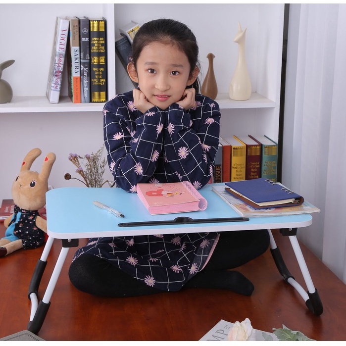 Bàn học GẤP GỌN tiện lợi cho bé và gia đình (size 60*40cm)