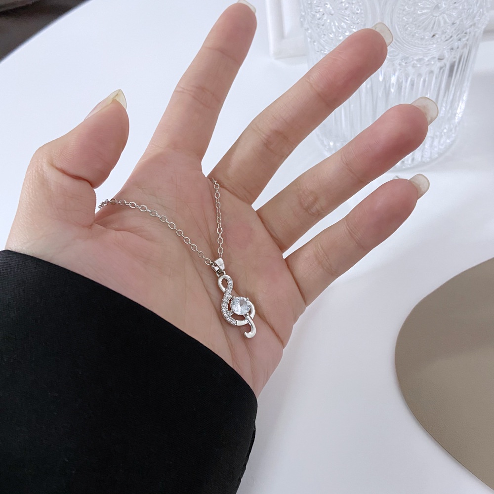 Vòng cổ Dài Mặt Nốt Nhạc Pha Lê Trong Suốt Phong Cách Hàn Quốc Cho Nữ
