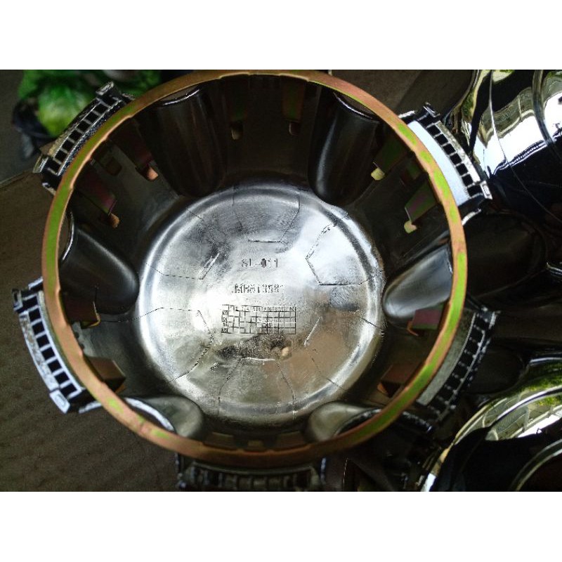 1 Chụp hub la zang bánh xe Mitsubishi Pajero V31 V32 V33 V43 V45