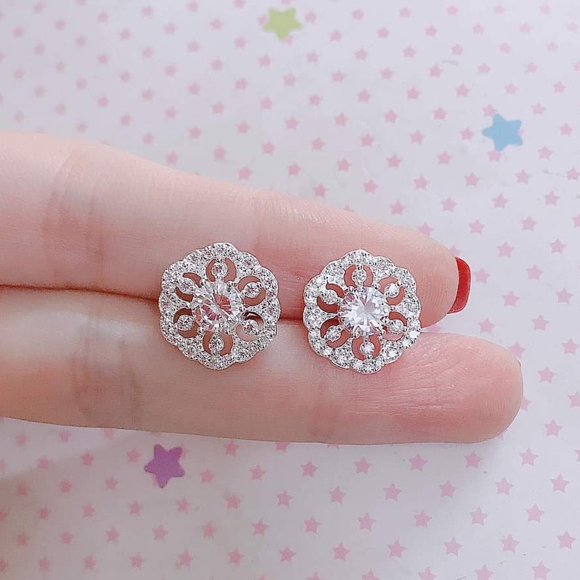 Khuyên tai bạc Van Jewelry V10725 Khuyên Hoa bản to nạm đá trắng lấp lánh sang trọng