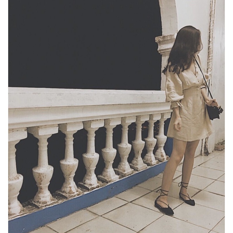 Giày bệt cột dây