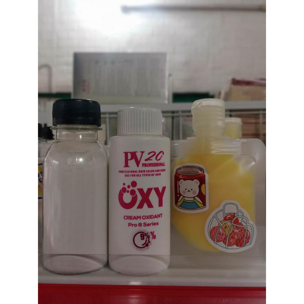 Bột tẩy tóc kèm oxi và gang tay