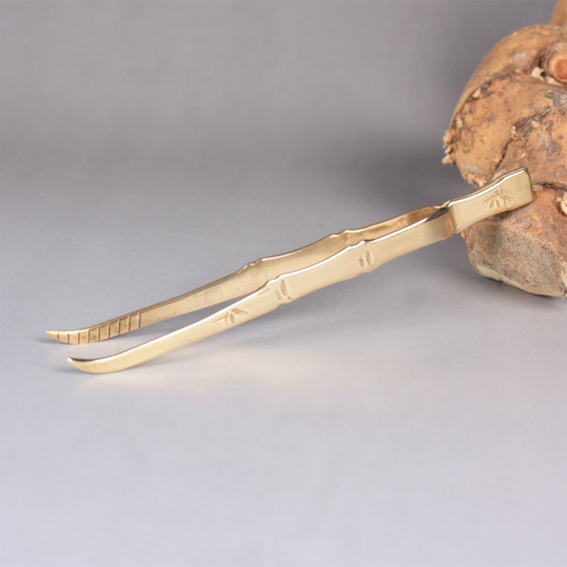 Kẹp Đốt Trầm Hương Hình Nón Bằng Đồng Thau