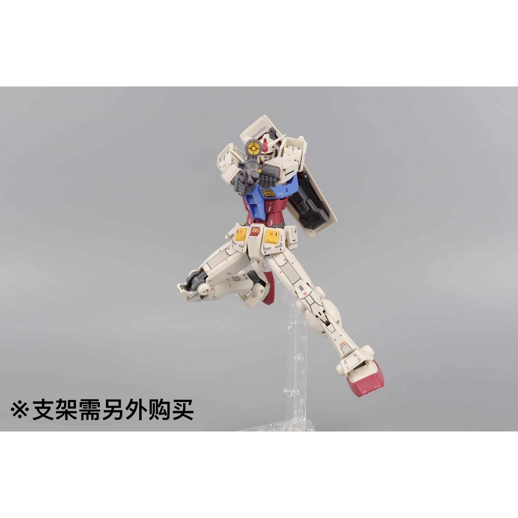Mô Hình Lắp Ráp Gundam HG RX-78-2 Fighter Beyond Global (tặng kèm base và full set weapon)