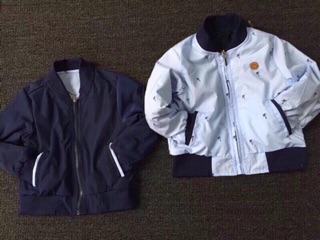 Áo bomber gio’ MAYORAL mặc 2 mặt ạ