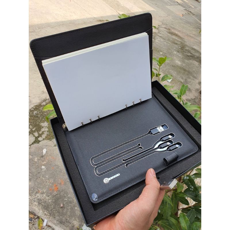 Sổ tay đa năng tích  hợp pin 8000mAh - Sạc không dây - quà tặng cao cấp