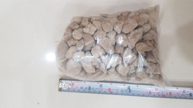 Nham thạch trắng/đá lông vũ 500g