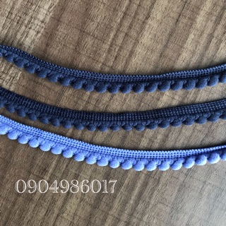 Cuộn dây pom pom trang trí