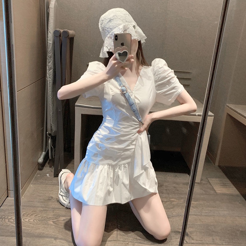 Đầm ôm dáng kiểu xếp ly viền bèo lá sen kiểu Pháp phong cách năm 2022 trẻ trung quyến rũ mới cho các cô gái trẻ