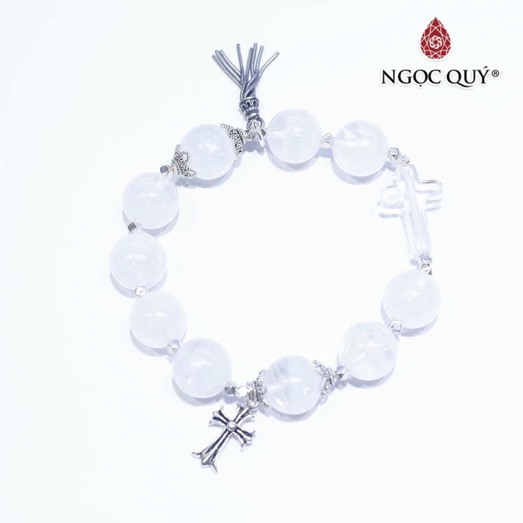 Vòng mân côi TA ưu linh trắng phối charm bạc - Ngọc Quý
