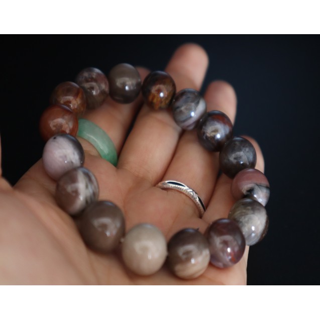 ( SỈ VÀ LẺ ) Vòng tay Gỗ hóa thạch thiên nhiên đủ size ( 8->16 mm),vòng may mắn