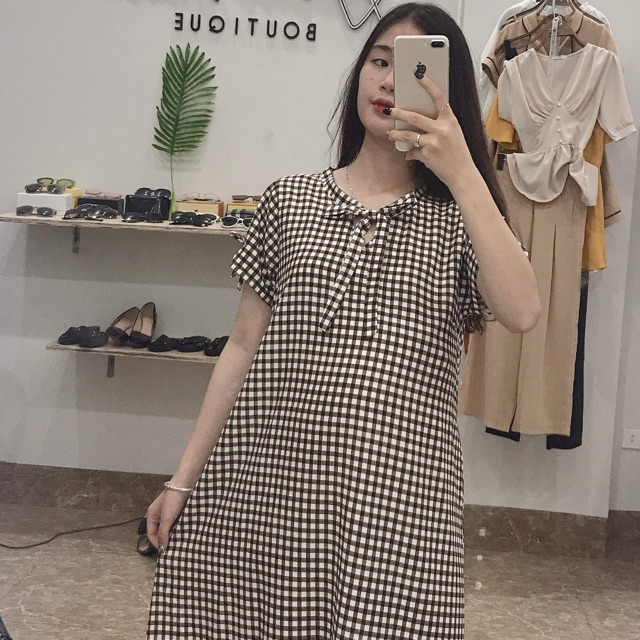 Váy bầu chất đũi kẻ cực mát cho các mẹ bầu mặc đi chơi,đi làm công sở nhé,hàng free size có cúc điều chỉnh cho các mẹ ạ!