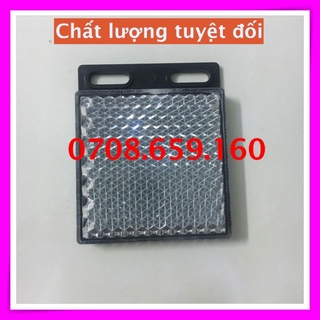 Cảm biến quang Omron E3JK-R4M1