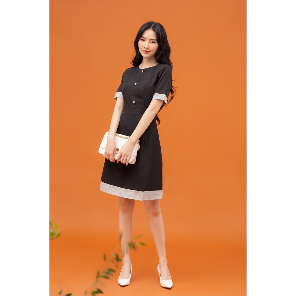 Đầm nữ nút bọc phối viền cách điệu GUMAC DB710 | BigBuy360 - bigbuy360.vn