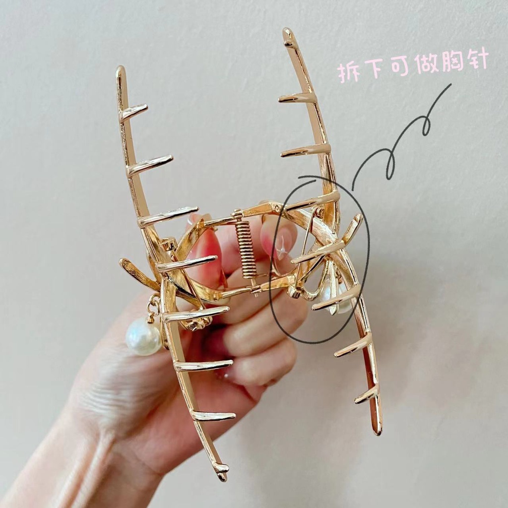 Kẹp Tóc Nữ Hình Cá Mập 2022