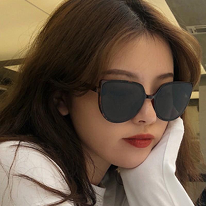 Kính mát kiểu mắt mèo phong cách hoài cổ Hàn Quốc thời trang cho nữ