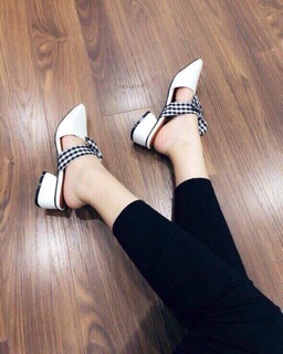Sandal bít mũi Zara basic đính nơ kẻ