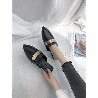 Dép mules mũi nhọn đính khóa tròn sang chảnh cho nữ
