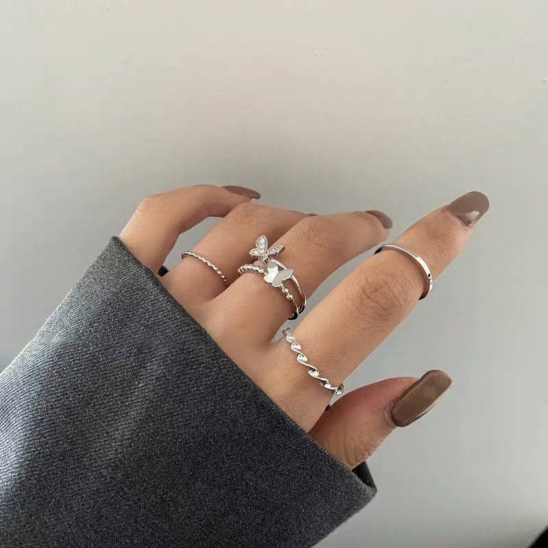Set Ba Chiếc Nhẫn Đeo Khớp Ngón Tay Họa Tiết Bướm Thời Trang Hàn Quốc