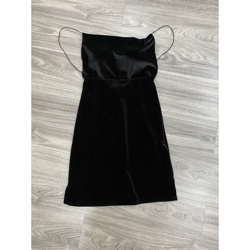 Đầm body yếm nhung mẹ và bé