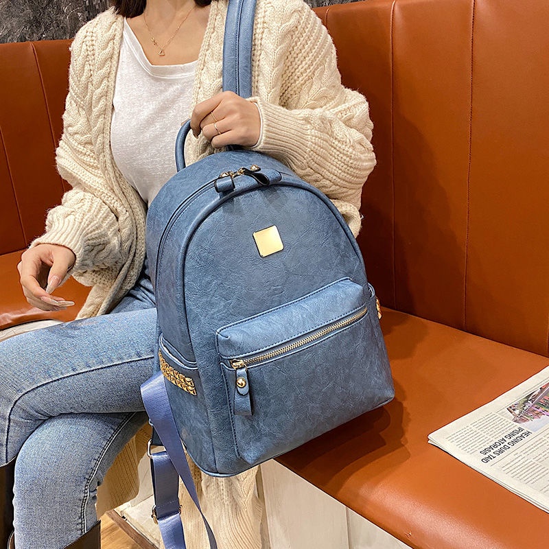 Ba Lô Da pu Mềm Đính Đinh Tán Phong Cách Retro Hong Kong Đơn Giản Hợp Thời Trang Dành Cho Nữ